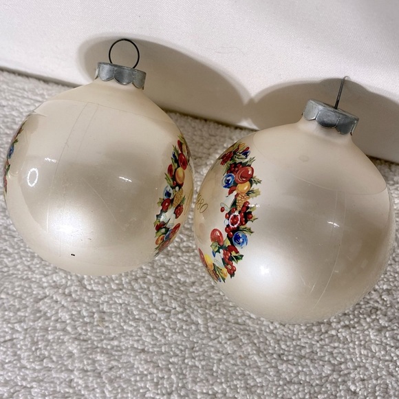 Vintage Christmas Tree Ornaments X4 - Picture 9 of 11